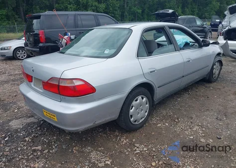 1999 Honda Accord Lx из США, поврежденный, VIN 1HGCG564XXA118854